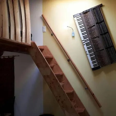 Hofkastanie * Lichtenberg